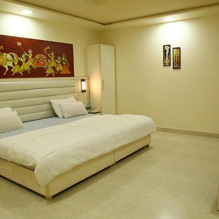 Villa 21 Agra Agra  Exterior photo
